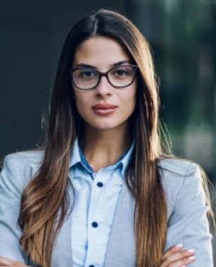 Professional immigration legal advice session
